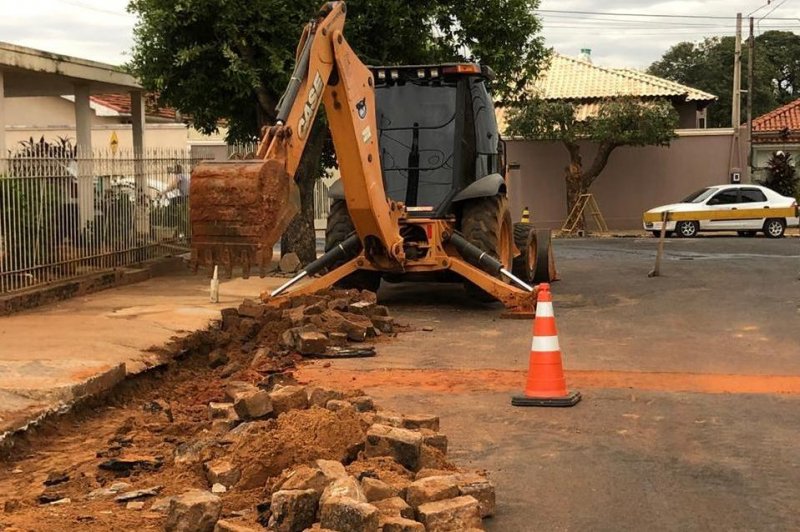 Trecho da avenida Eduardo de Castilho receberá asfalto novo 