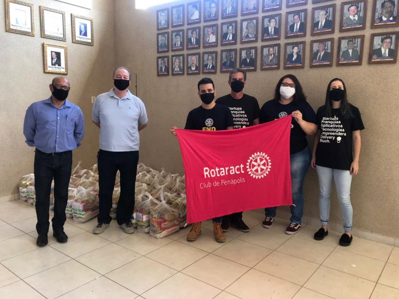 Rotaract Club destina mais de 1 tonelada de alimentos para famílias