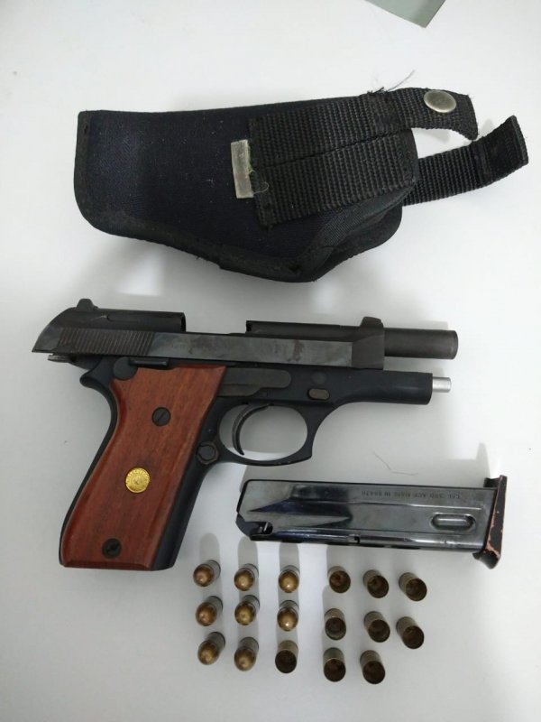 Homem é detido com arma na Vila Aparecida