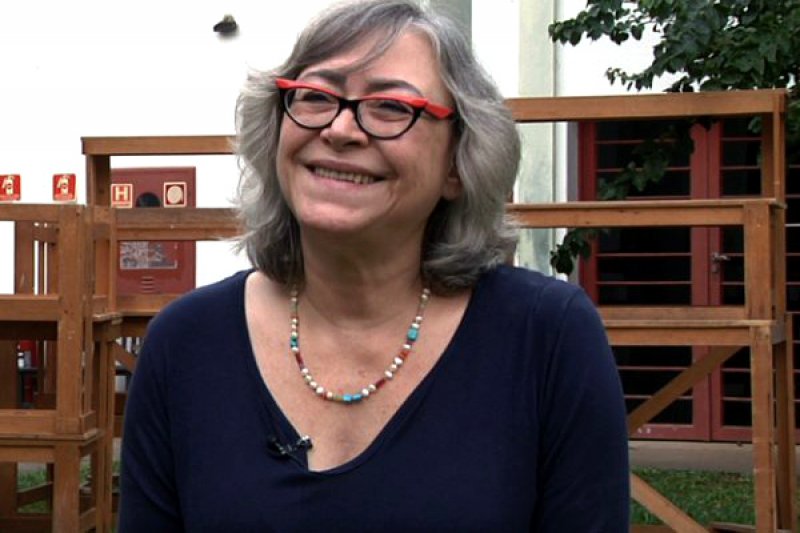Conversas Isoladas: Bate-papo virtual com Sandra Sproesser discutirá tragédia grega e pandemia