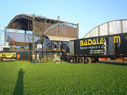 SHOW