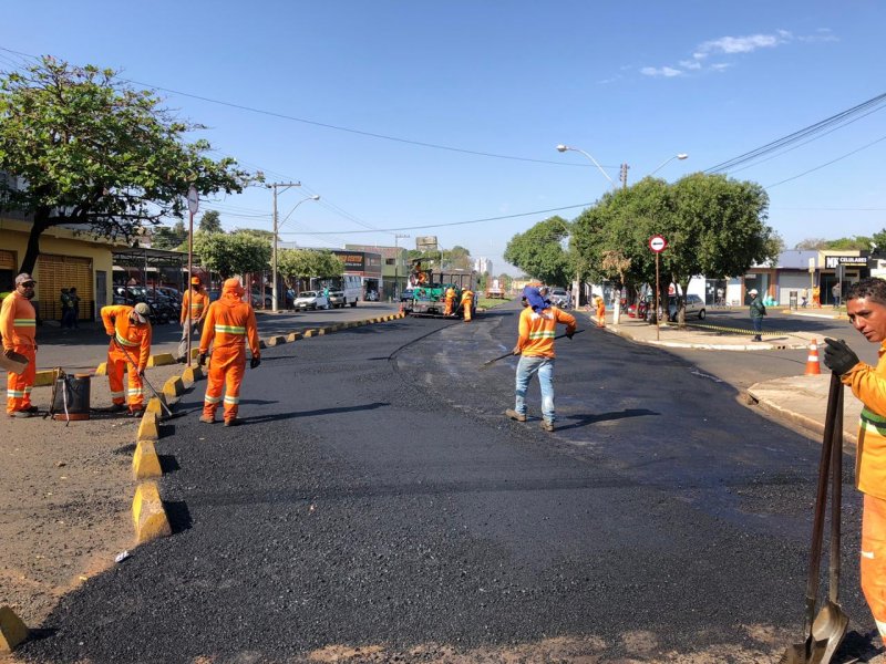 Concluído recape asfáltico em frente ao Terminal Rodoviário 