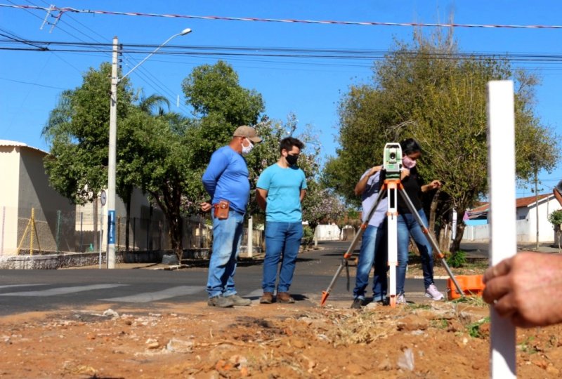 Avenida: Iniciada revitalização da Leopoldino Alves Cardoso
