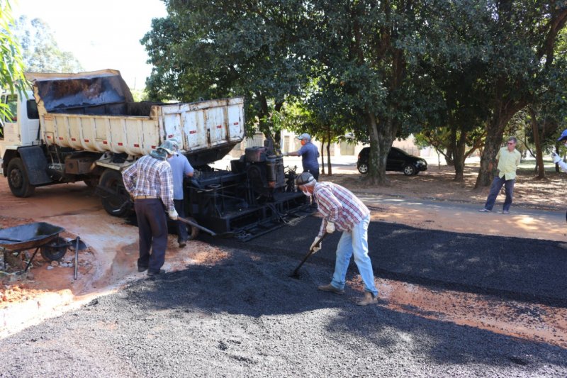 Finalizadas obras na rua Antonio Makassian no Jardim Del Rey