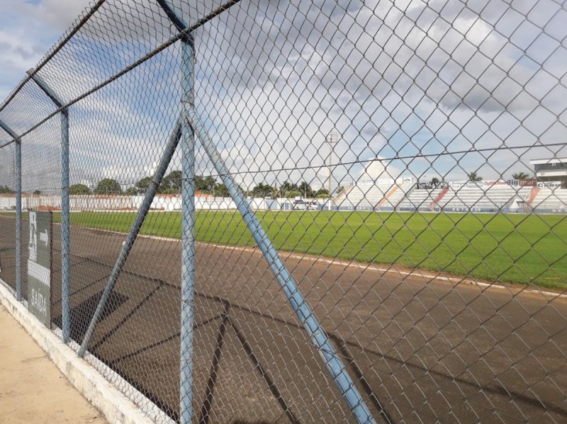 Câmara discutirá quatro projetos em sessão desta segunda-feira