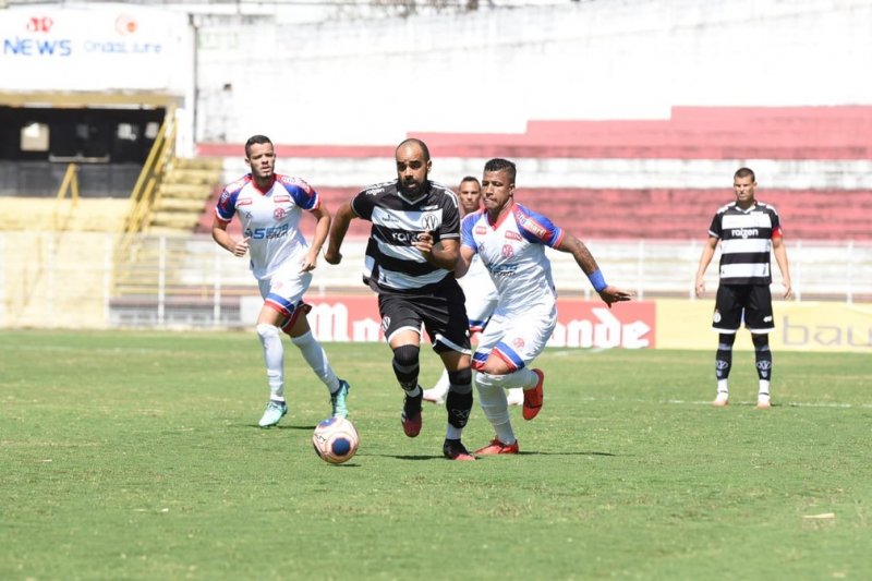 Penapolense perde por 2 a 1 na Série A2 e está rebaixado
