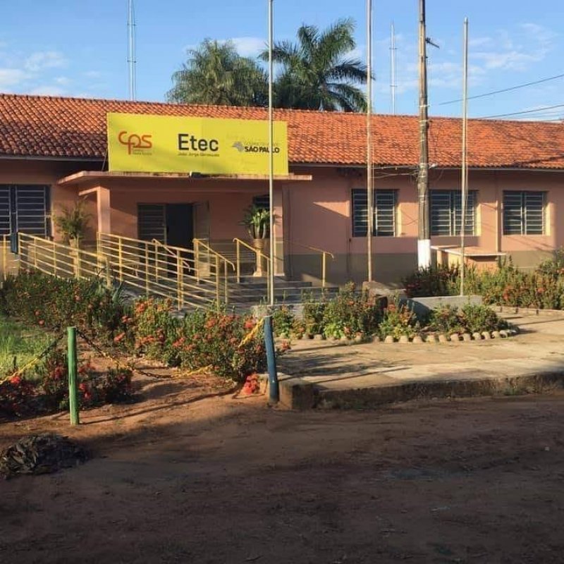 Detalhes Notícia