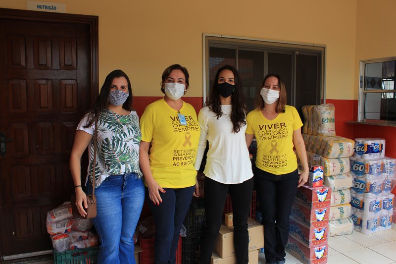 Funepe faz entrega das doações arrecadadas em live solidária
