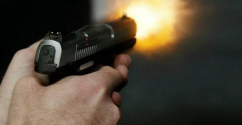 Homem morre baleado ao sair de festa nesta madrugada