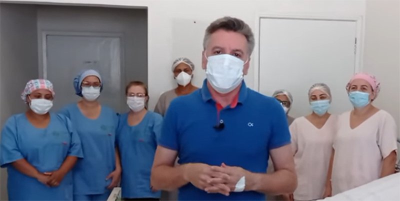 Prefeito: Célio de Oliveira tem alta e irá despachar de casa