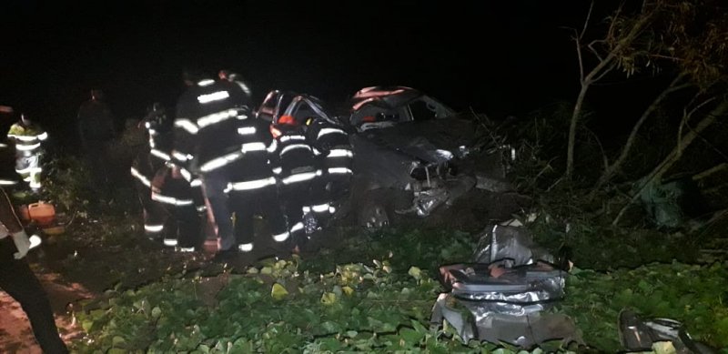 Mulheres morrem após acidente em rodovia e marido foge do local