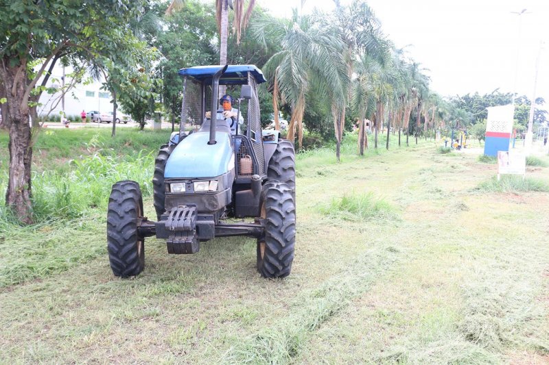 Consórcio Ribeirão Lajeado faz limpeza do Parque Santa Leonor