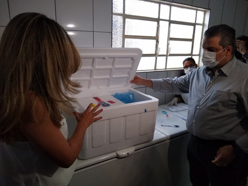Expectativa: Vacinação contra a Covid-19 começa hoje em Penápolis