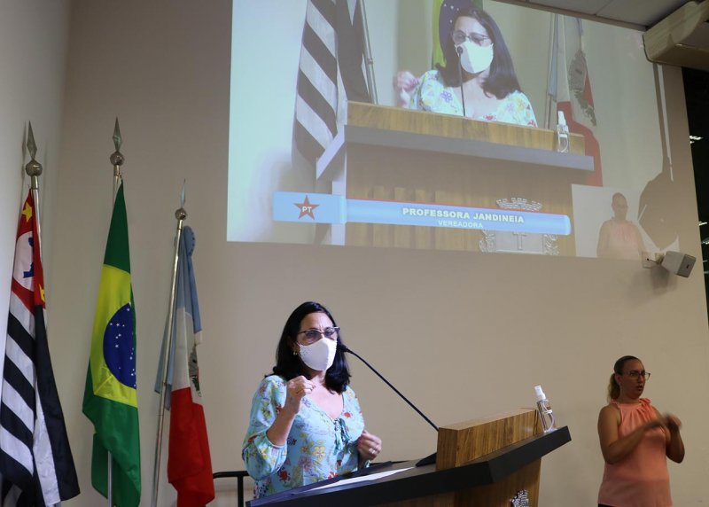 Câmara de Penápolis registra manifesto para adiamento das aulas presenciais