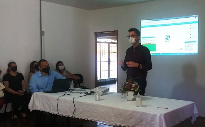 Equipe: Servidores da Assistência Social participam de capacitação