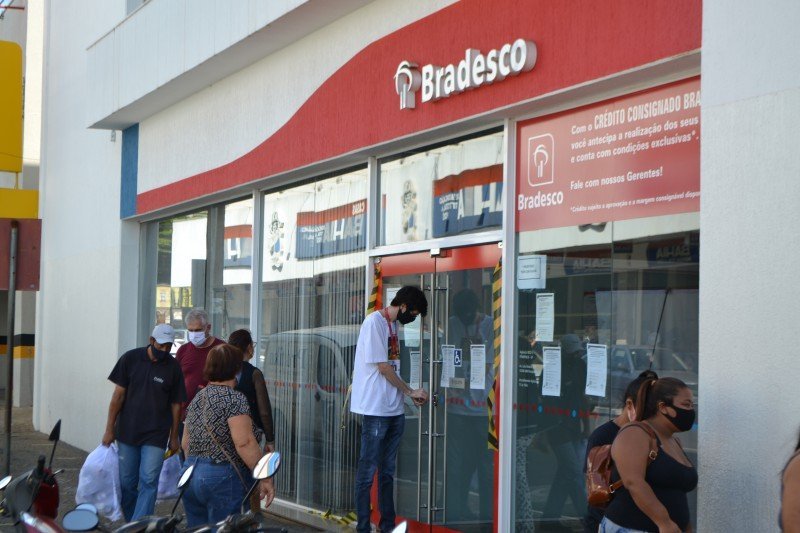 Febraban: Bancos deverão manter ponto facultativo de Carnaval
