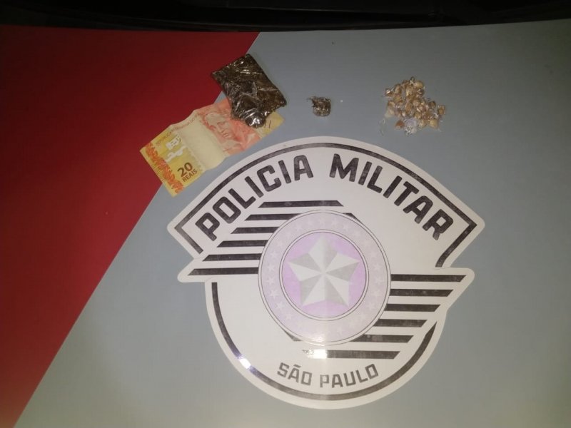 Carroceiro é preso com maconha e crack no Pevi 2