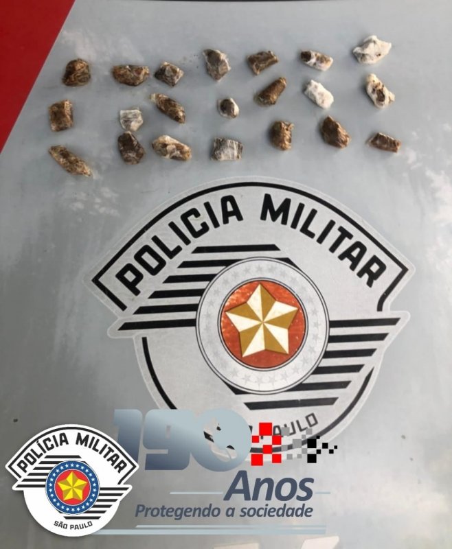 Menor é apreendido com maconha em sua casa
