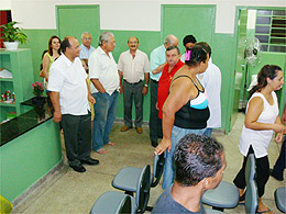 Silvia Covas: População prestigia inauguração de PAS