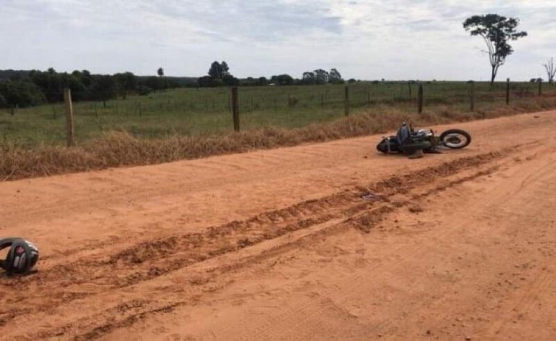 Homem morre em acidente com moto em vicinal na zona rural de Penápolis