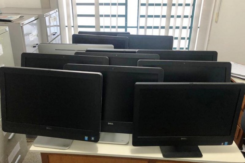 Prefeitura recebe doação de computadores da Prodesp