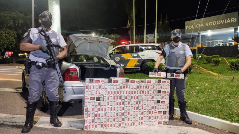 TOR apreende pacotes de cigarros contrabandeados