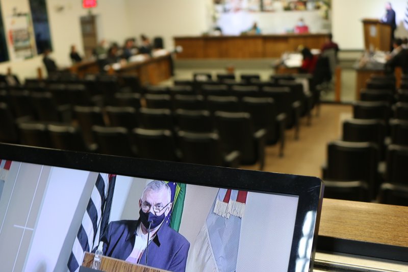 Vereador Paulinho cobra medidas para viabilizar transporte aos alunos de unidades particulares