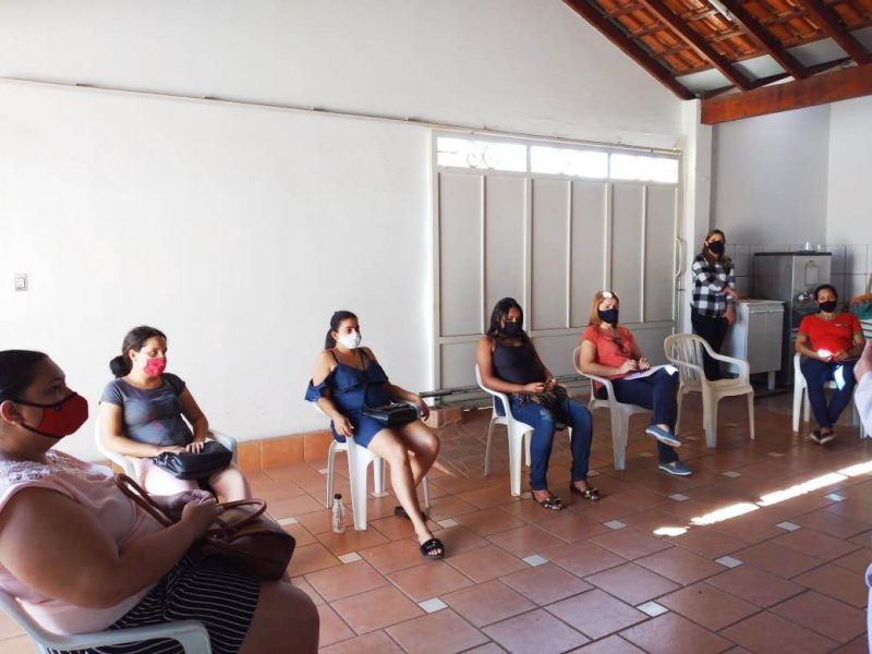 Cras Eldorado promove palestra sobre pré-natal para gestantes