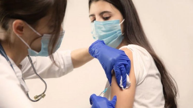 Covid-19: Saúde disponibiliza Termo de Autorização para vacinação de menores