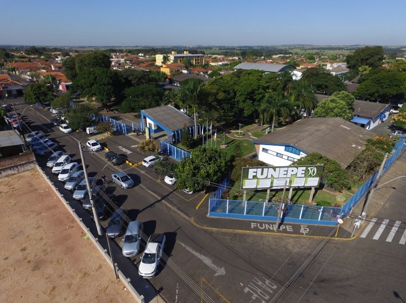 Impasse: Decreto municipal limita uso de prédio da Funepe