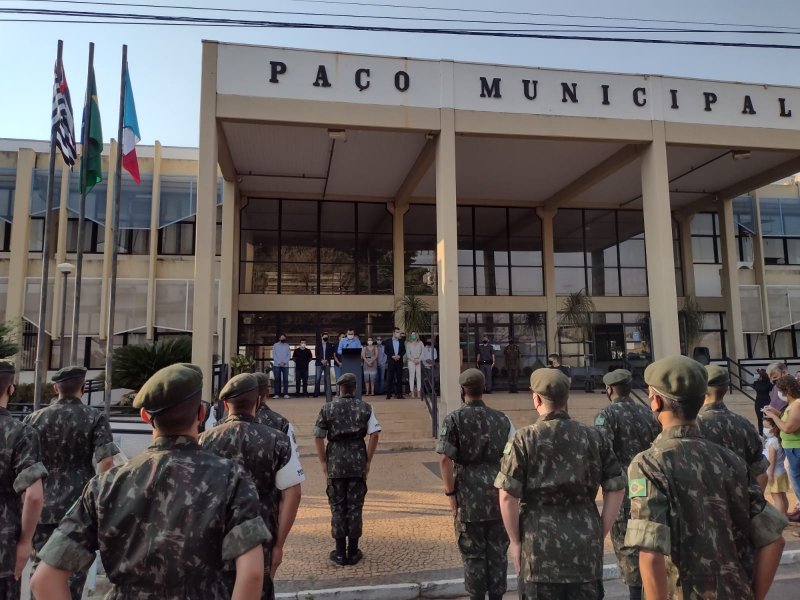 Prefeitura realiza Ato Cívico no feriado de 7 de Setembro 