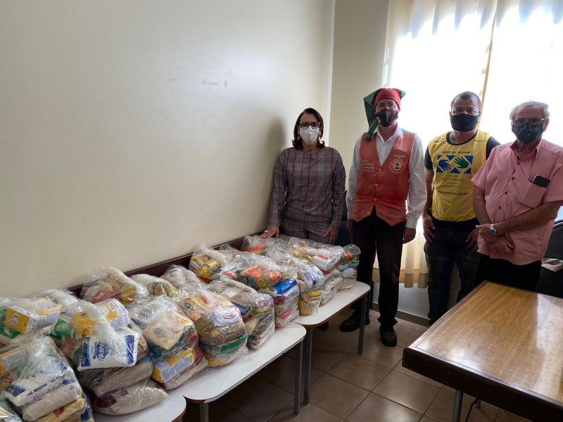 Fundo Social recebe doação de cestas básicas da Igreja de Jesus Cristo