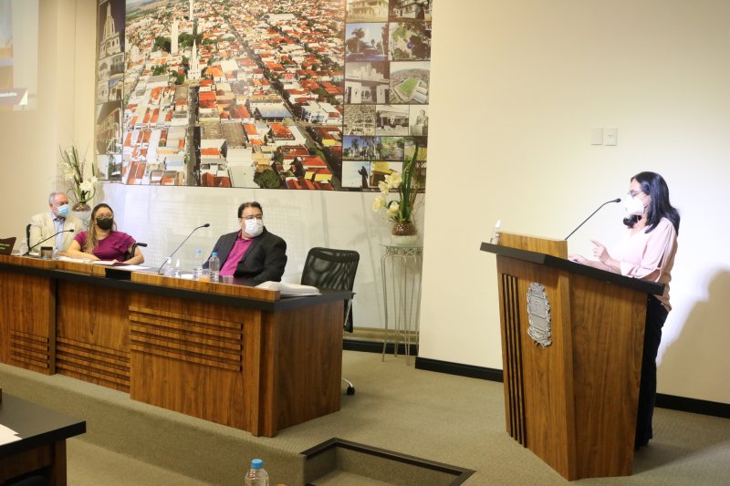 Câmara requere ampliação da discussão sobre reforma administrativa 