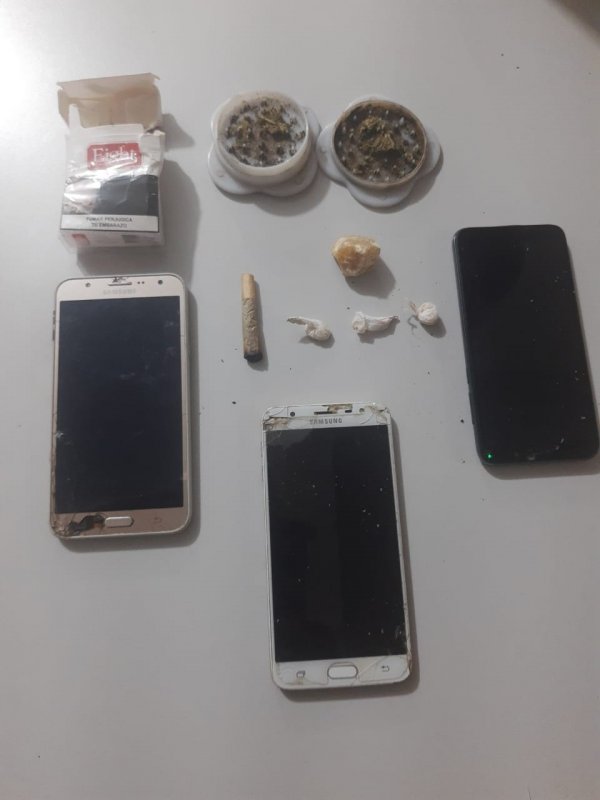 Desempregado é preso por tráfico de drogas no Osvaldo Vizoni