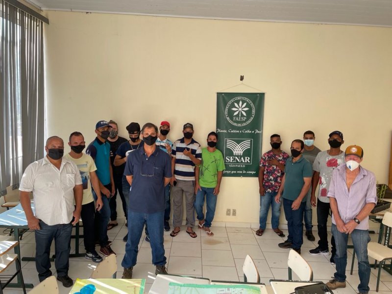 SIRP e SENAR SP capacitam produtores e trabalhadores rurais na região