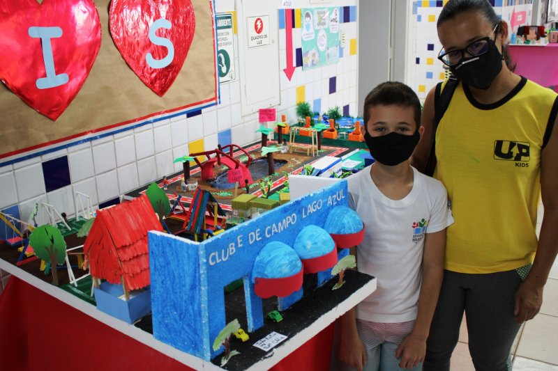 Diversão em família: Confira o depoimento dos alunos sobre a construção das maquetes