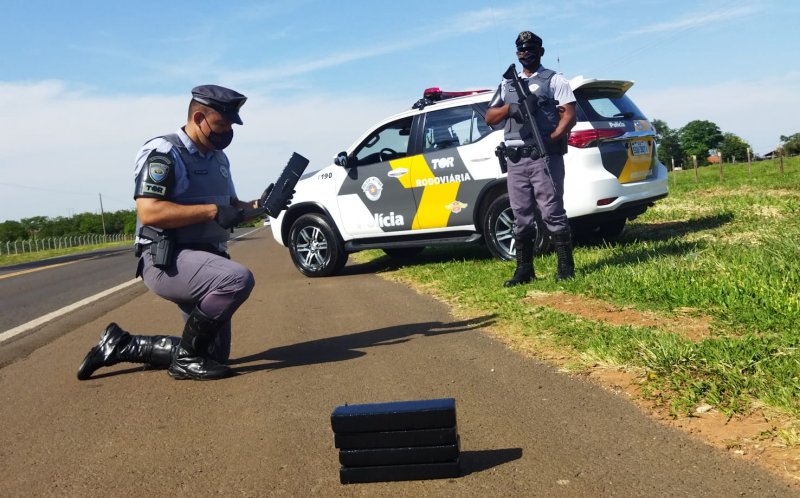Policiais do TOR apreendem adolescente com maconha
