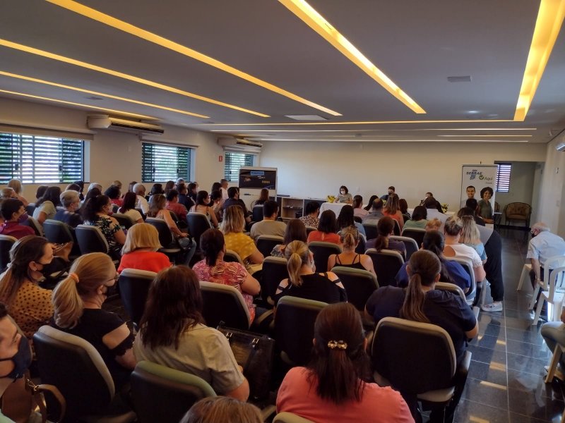 Palestra discute combate e prevenção à pedofilia
