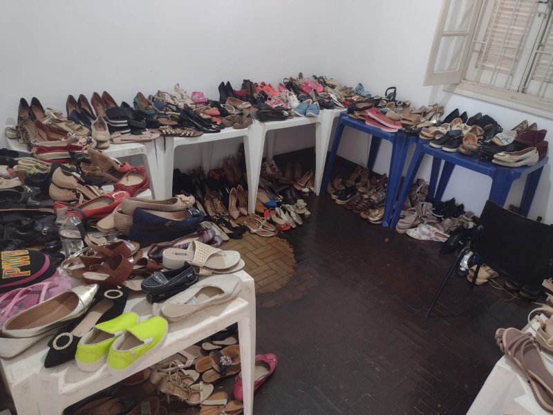 Brechó Solidário do Fundo Social continua até sexta-feira