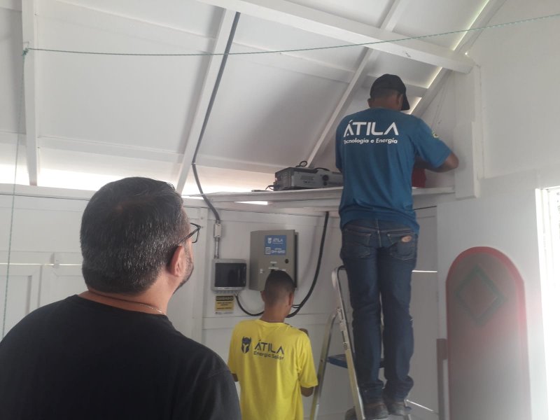 Praça Carlos Sampaio: Casa do Papai Noel utiliza energia solar