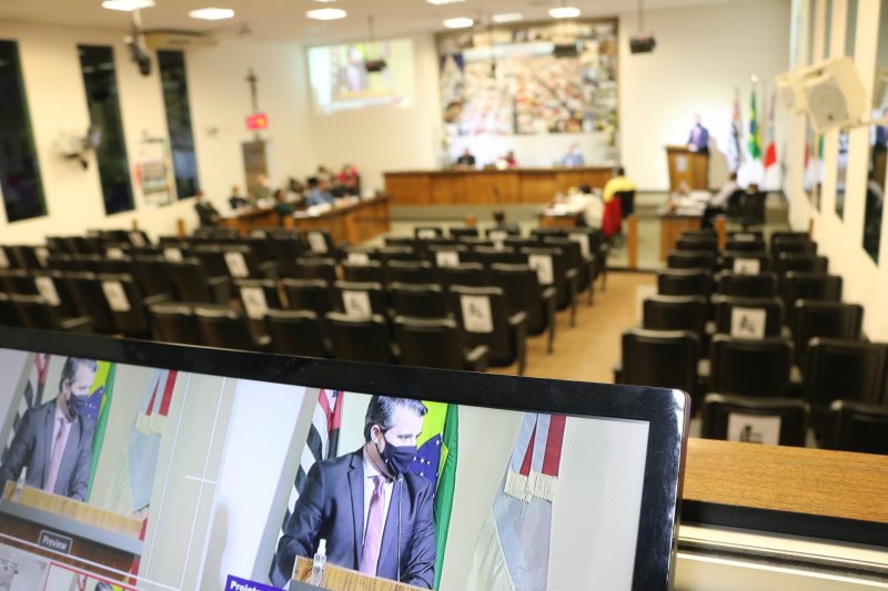 Câmara pede providências à Promotoria contra quedas de energia 