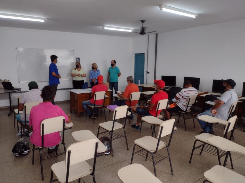 Com apoio da Prefeitura, Centro de Distribuição contrata equipe para sua construção