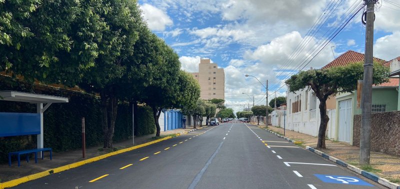 Secretaria de Trânsito reforça sinalização na rua Anchieta