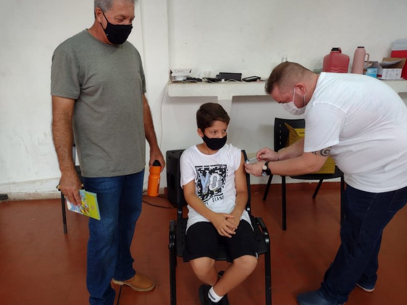 Continua hoje vacinação contra Covid para crianças sem comorbidade