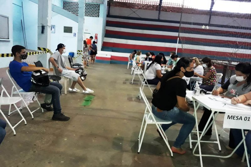 Plantão contra a Covid-19 aplica 131 doses da vacina