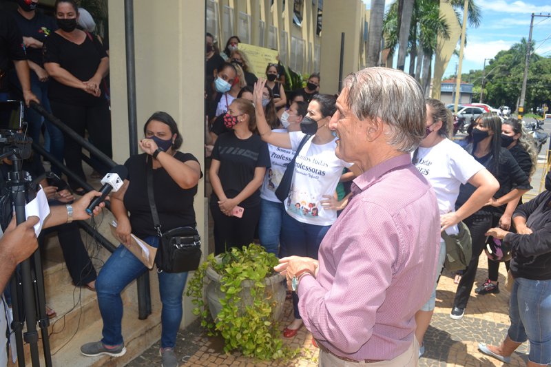 Manifestação: Educadoras cobram melhorias para a categoria