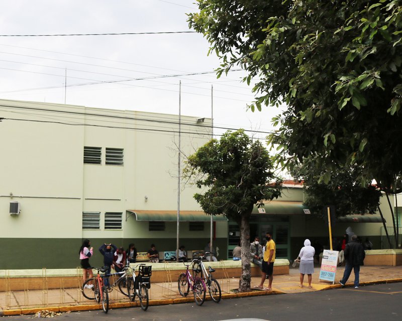 Dengue: Vereador Batata pede atendimento exclusivo no Postão