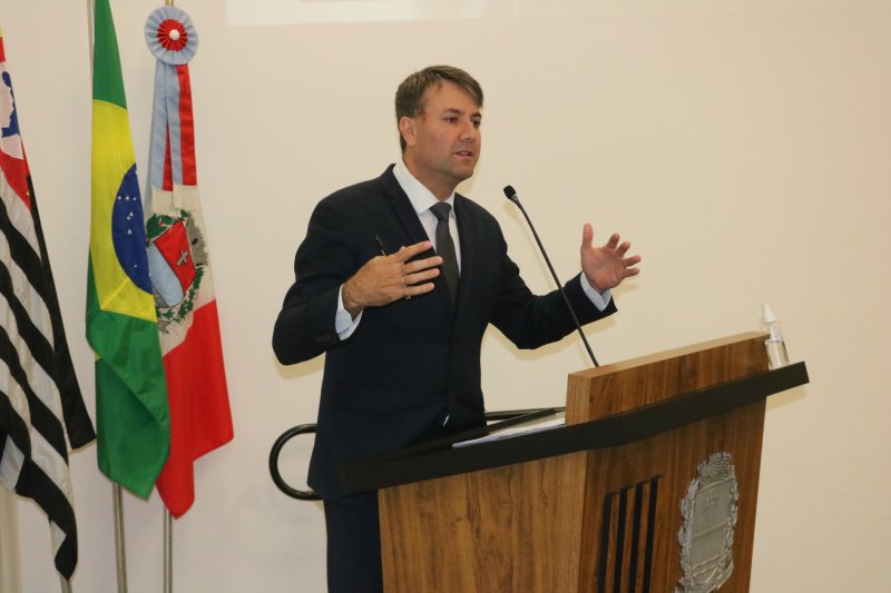 Detalhes Notícia