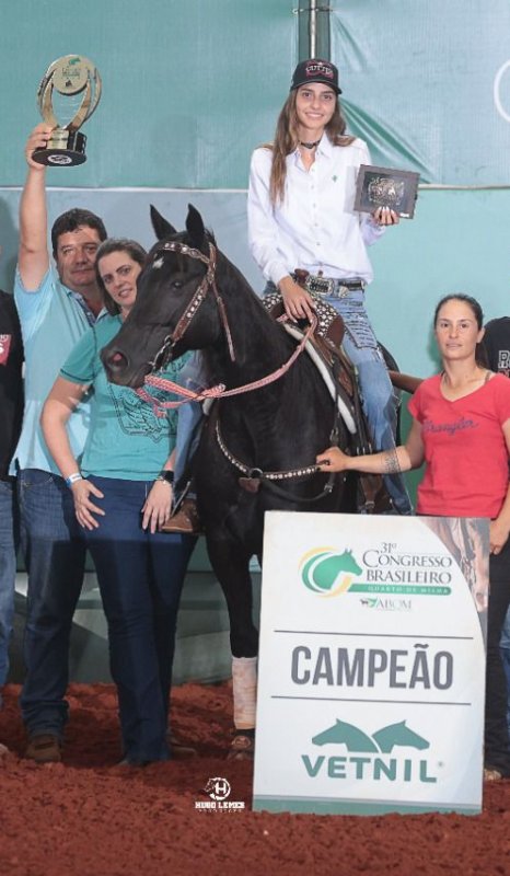 Prova dos Três Tambores: Jovem se destaca com títulos e prêmios em competições