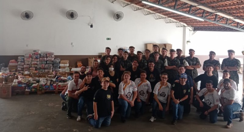 Solidariedade: DeMolay arrecada 3,2 mil kg de alimentos